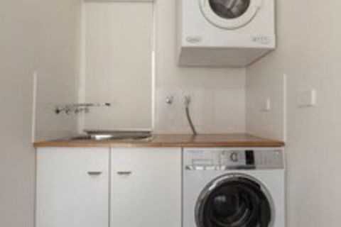 Wedgetail - Accommodation Redcliffe 3