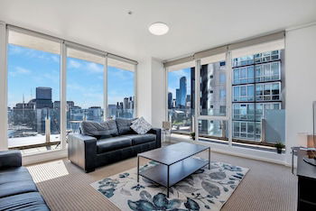 MJ Shortstay Centurion Apartments - Accommodation Redcliffe 0