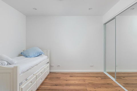 Bluewater Apartments - Accommodation Redcliffe 5