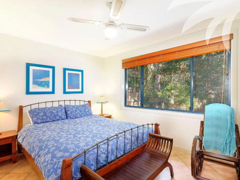 Clarke House - Accommodation Redcliffe 2