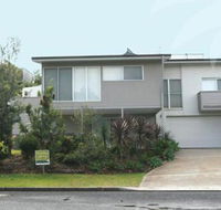 Coast - Accommodation Redcliffe