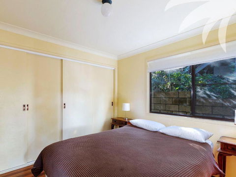 Elandra - Accommodation Redcliffe 1