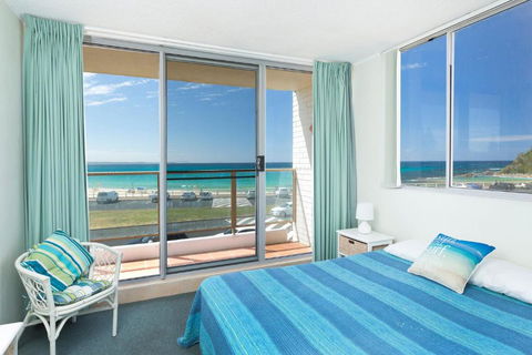 Ebbtide Unit 07 2 6 North Street - Accommodation Redcliffe 6