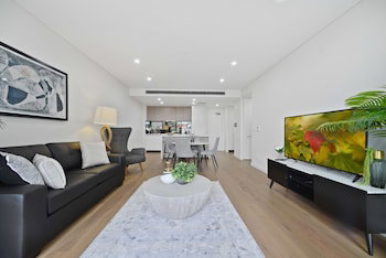Ultra Modern Luxurious Home In Tranquil Sydney - Accommodation Redcliffe 0