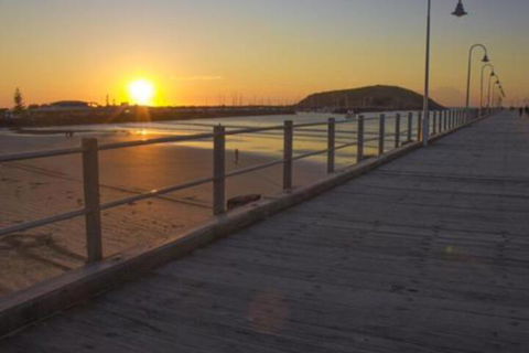 Two Islands At The Jetty - Accommodation Redcliffe 2