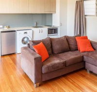 Two Islands at the Jetty - Accommodation Redcliffe