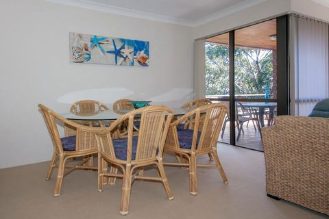 Kamilaroi Unit 6, 58-60 Magnus Street - Accommodation Redcliffe 4