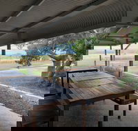 The family retreat - Accommodation Redcliffe
