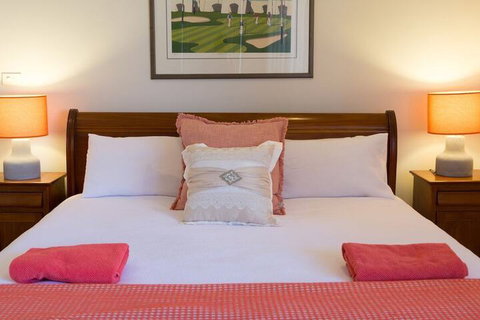 VUES At Salamander Bay - Accommodation Redcliffe 1