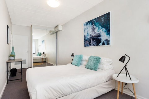 Ultimo Hackett Apartments - Accommodation Redcliffe 3