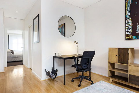 Ultimo Hackett Apartments - Accommodation Redcliffe 5