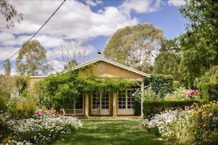 Andrews Farm SA Accommodation Redcliffe