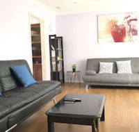 Canberra Entire House 3 Bedroom - Accommodation Redcliffe