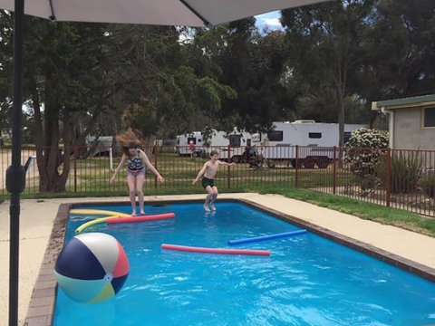Acacia Caravan Park - Accommodation Redcliffe 0