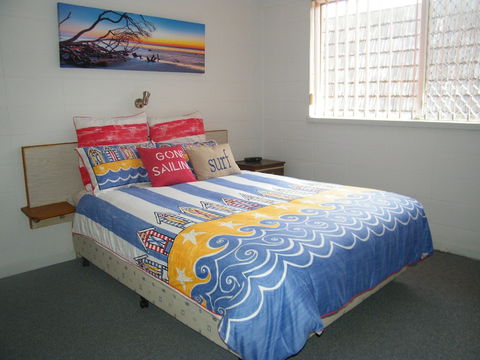 Forster Lodge 16 - Accommodation Redcliffe 1