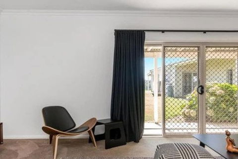Your Luxury Escape Byron Sunset Breeze - Accommodation Redcliffe 6