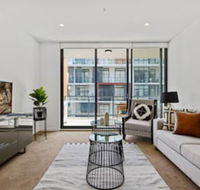 HomeHotel Waterside Luxury  New Residences - Accommodation Redcliffe