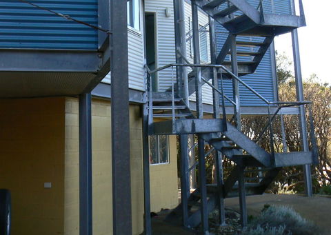 Sandy Point Beach Escape - Accommodation Redcliffe 2