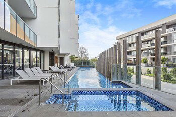 Heathland Views - Accommodation Redcliffe 3