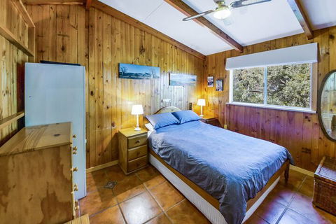 Socks N Sandals 34 Riverview Drive - Accommodation Redcliffe 3