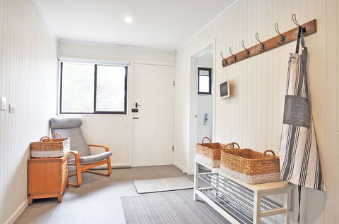 Gumnut Cottage Free Wifi & Foxtel - Accommodation Redcliffe 0