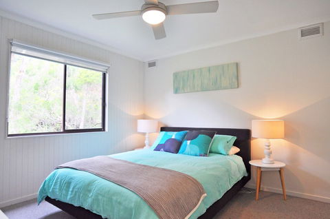 Gumnut Cottage Free Wifi & Foxtel - Accommodation Redcliffe 3