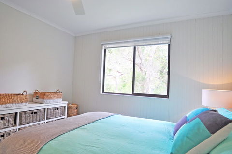 Gumnut Cottage Free Wifi & Foxtel - Accommodation Redcliffe 4