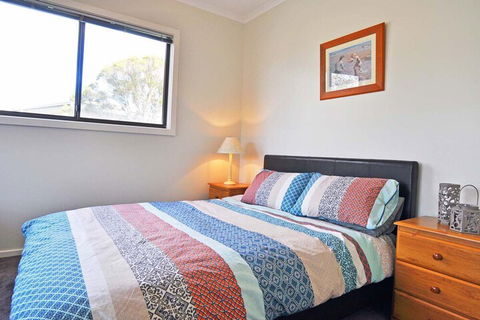 Aqua Escape On Anderson Free Wifi & Netflix PET Friendly - Accommodation Redcliffe 4