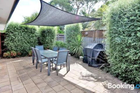 Family Retreat On Anderson - Accommodation Redcliffe 2