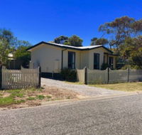 Pets Galore 13 Horizon Parade - Accommodation Redcliffe