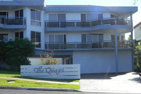 QUAYS 6 - Accommodation Redcliffe 0