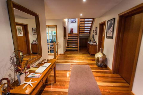 Eugenies Luxury Accommodation - Accommodation Redcliffe 1