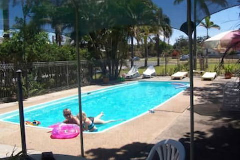 Woolgoolga Motor Inn - Accommodation Redcliffe 2