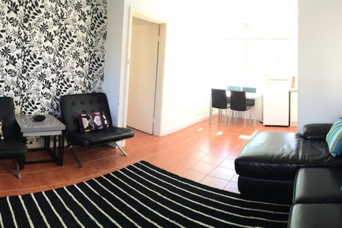 Luna Apartments - Accommodation Redcliffe 4