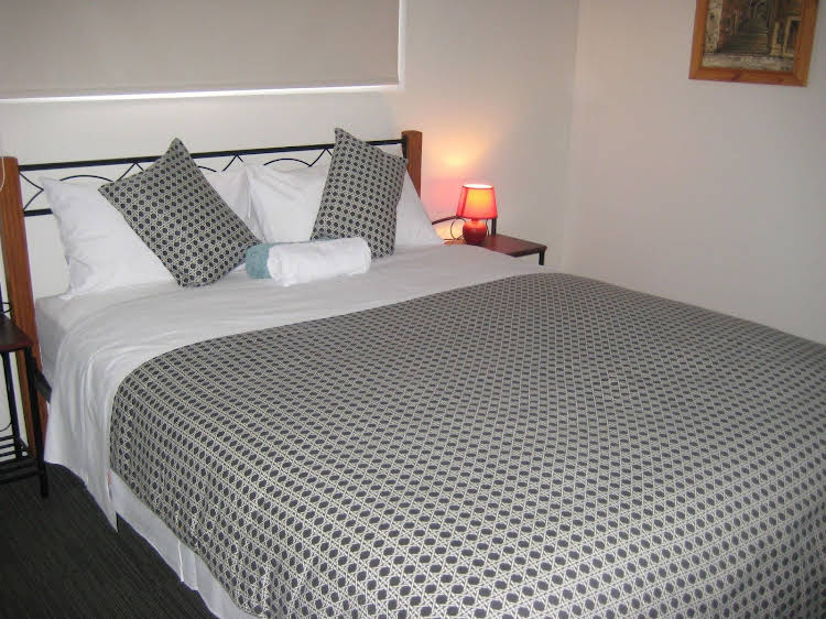 Southern Queensland Country QLD Accommodation Redcliffe