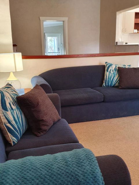 Denison Lodge - Accommodation Redcliffe 2