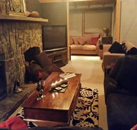 Alps Lodge - Accommodation Redcliffe