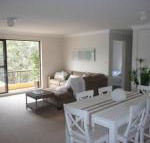 Fleur Court Unit 9 26 28 Head Street - Accommodation Redcliffe