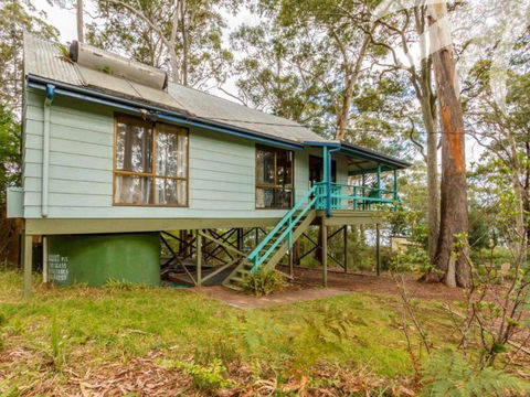 Fyshwicks Cottage - Accommodation Redcliffe 4