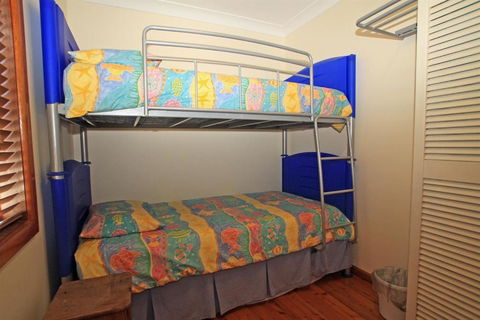 Berrara Cove Beach House - Accommodation Redcliffe 6