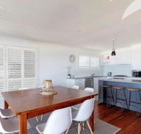 Seascape 1 at Blueys - Accommodation Redcliffe