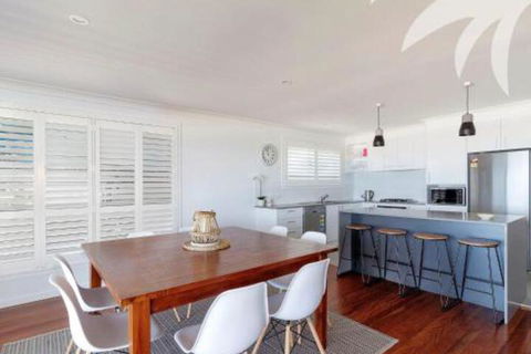 Seascape 1 At Blueys - Accommodation Redcliffe 0