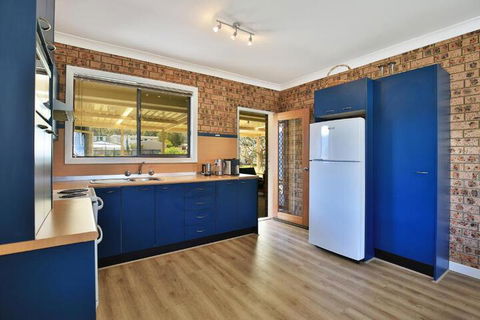 Marias Beach House Pet Friendly - Accommodation Redcliffe 5