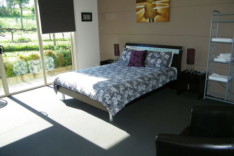 De'Vine Escape - Accommodation Redcliffe 7