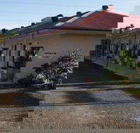 Riverside Motel - Accommodation Redcliffe