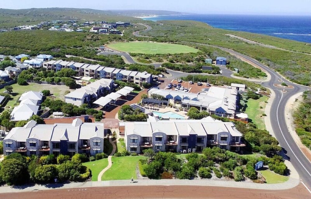 Gnarabup WA Accommodation Redcliffe