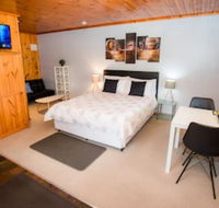 Seppelts View Cabins - Accommodation Redcliffe