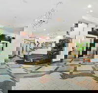 Crystal Bay on the Broadwater - Accommodation Redcliffe