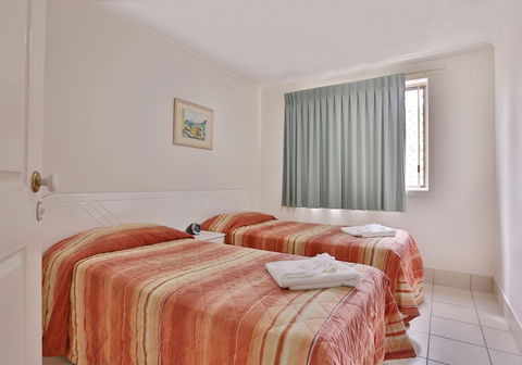 K Resort - Accommodation Redcliffe 5