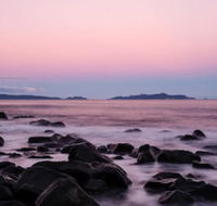 Avalon Coastal Retreat - Accommodation Redcliffe